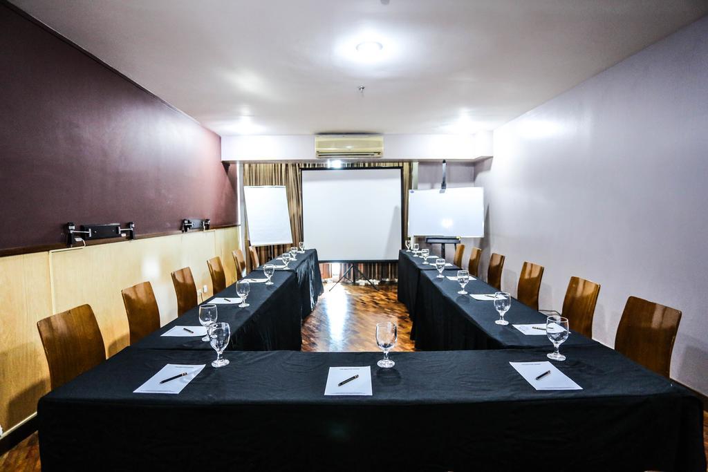 The Malayan Plaza Hotel Pasig City Luaran gambar
